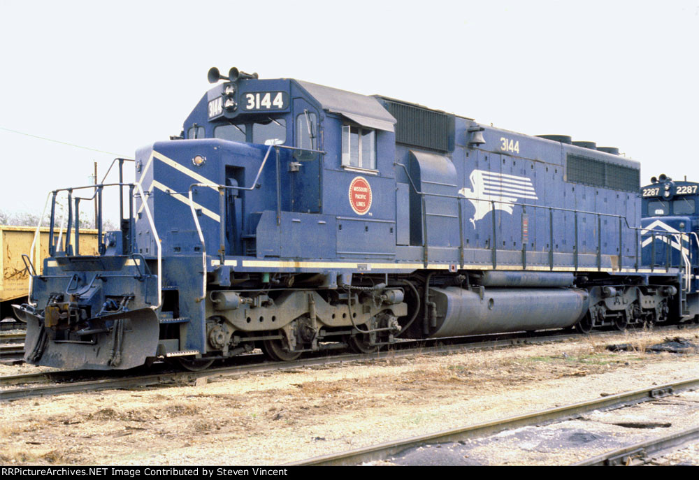 Missouri Pacific SD40-2 #3144